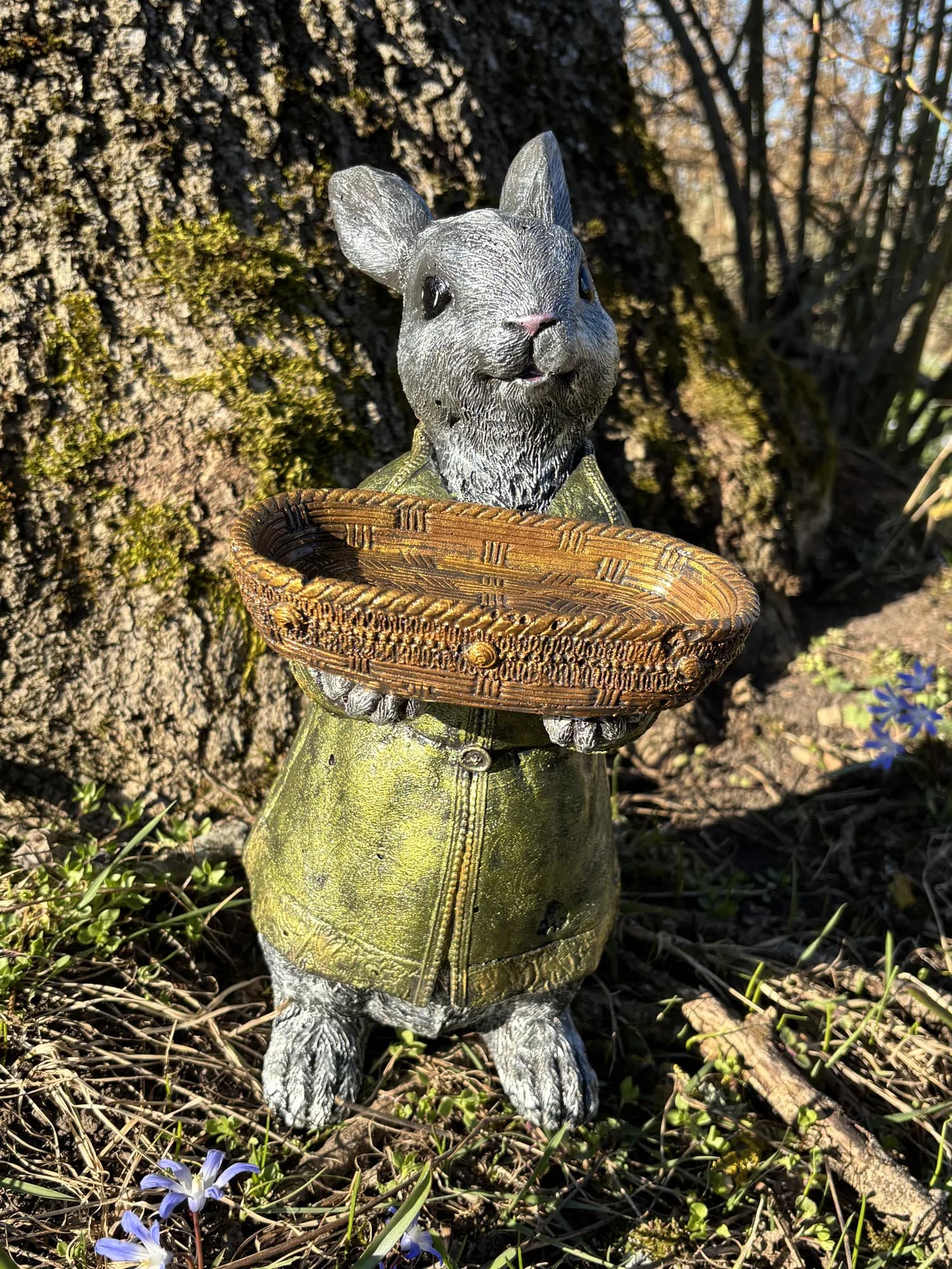 Handgjord betongskulptur